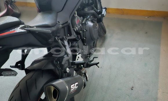 Comprar Usado Kawasaki Z Preto Moto em Benguela em Benguela