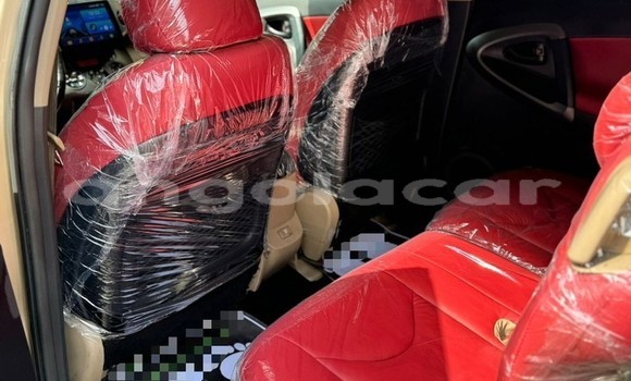 Comprar Usado Toyota RAV4 Outro Carro em Luanda em Luanda Province Comprar Usado Toyota RAV4 Outro Carro em Luanda em Luanda Province