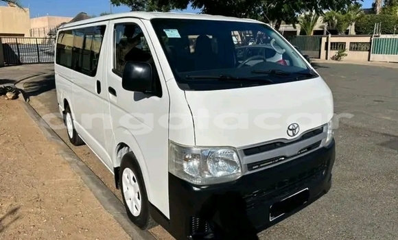 Acheter Occasion Voiture Toyota Hiace Blanc à Luanda, Province de Luanda Acheter Occasion Voiture Toyota Hiace Blanc à Luanda, Province de Luanda