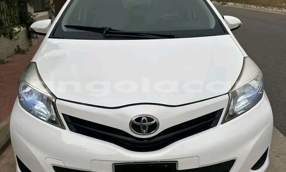 Acheter Occasion Voiture Toyota Yaris Blanc à Luanda, Province de Luanda