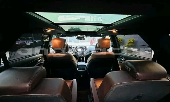 Buy Used Hyundai Santa Fe Black Car in Luanda in Luanda Province Buy Used Hyundai Santa Fe Black Car in Luanda in Luanda Province