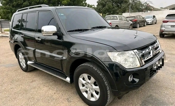 Comprar Usado Mitsubishi Pajero Vermelho Carro em Luanda em Luanda Province Comprar Usado Mitsubishi Pajero Vermelho Carro em Luanda em Luanda Province