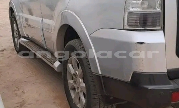 Comprar Usado Mitsubishi Pajero Outro Carro em Catabola em Bie Comprar Usado Mitsubishi Pajero Outro Carro em Catabola em Bie