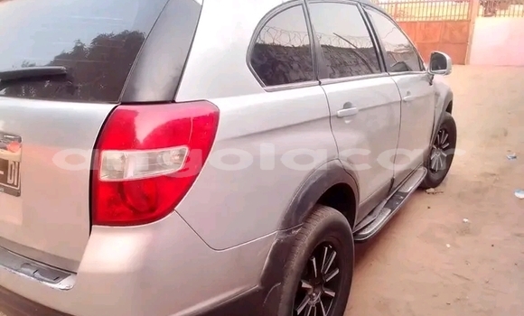 Comprar Usado Chevrolet Captiva Outro Carro em Import - Dubai em Bengo Province Comprar Usado Chevrolet Captiva Outro Carro em Import - Dubai em Bengo Province