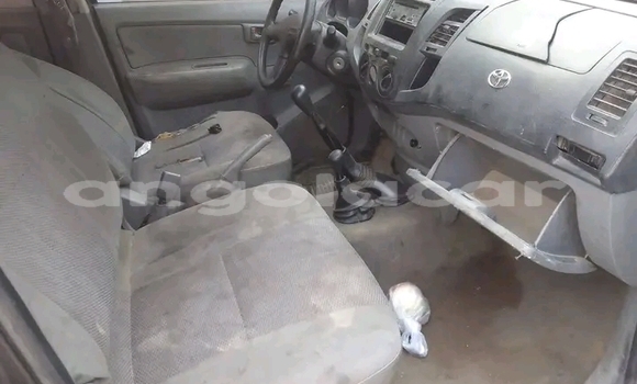 Acheter Occasion Voiture Toyota Hilux Vert à Cuito, Province de Bié