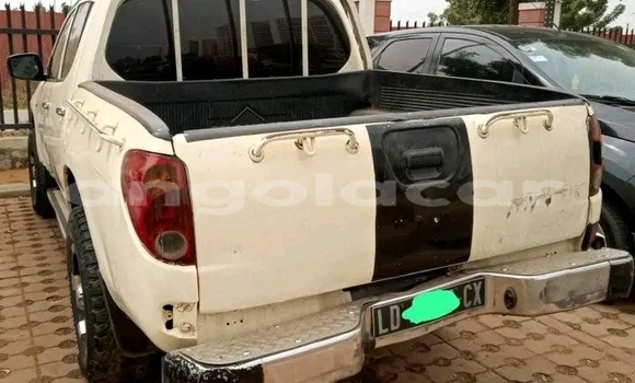 Comprar Usado Mitsubishi L200 Branco Carro em Luanda em Luanda Province Comprar Usado Mitsubishi L200 Branco Carro em Luanda em Luanda Province