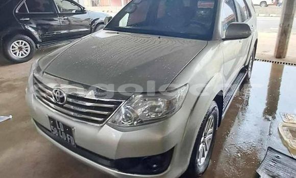 Comprar Usado Toyota Fortuner Outro Carro em Luanda em Luanda Province Comprar Usado Toyota Fortuner Outro Carro em Luanda em Luanda Province