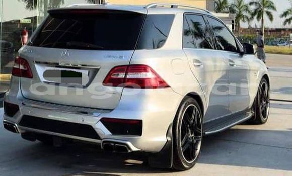 Comprar Usado Mercedes Viano Outro Carro em Luanda em Luanda Province Comprar Usado Mercedes Viano Outro Carro em Luanda em Luanda Province