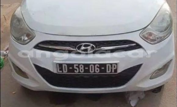Comprar Usado Hyundai Starex (H-1) Branco Carro em Luanda em Luanda Province Comprar Usado Hyundai Starex (H-1) Branco Carro em Luanda em Luanda Province