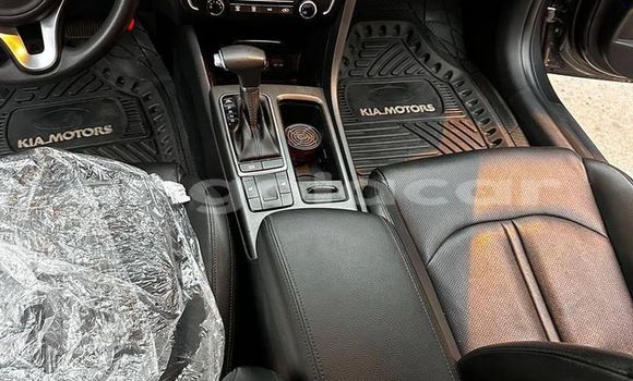 Buy Used Kia K5 Other Car in Luanda in Luanda Province Buy Used Kia K5 Other Car in Luanda in Luanda Province