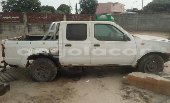 Comprar Usado Nissan Hardbody Outro Carro em Luanda em Luanda Province Comprar Usado Nissan Hardbody Outro Carro em Luanda em Luanda Province