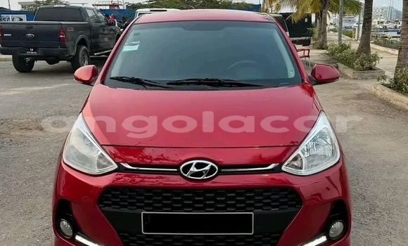 Comprar Usado Hyundai i10 Vermelho Carro em Luanda em Luanda Province