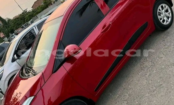 Comprar Usado Hyundai i10 Vermelho Carro em Luanda em Luanda Province Comprar Usado Hyundai i10 Vermelho Carro em Luanda em Luanda Province