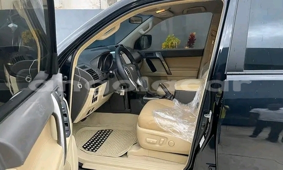 Buy Used Toyota Land Cruiser Prado Black Car in Luanda in Luanda Province Buy Used Toyota Land Cruiser Prado Black Car in Luanda in Luanda Province