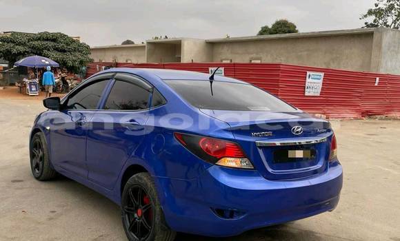 Comprar Usado Hyundai Accent Azul Carro em Caluquembe em Huila Comprar Usado Hyundai Accent Azul Carro em Caluquembe em Huila