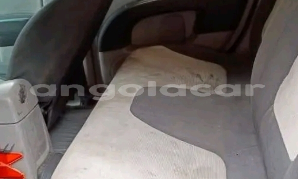 Comprar Usado Mitsubishi L200 Azul Carro em Cazaje em Moxico Comprar Usado Mitsubishi L200 Azul Carro em Cazaje em Moxico