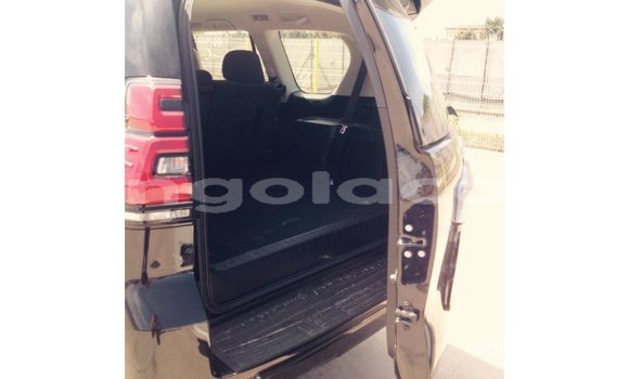 Comprar Importar Toyota Prado Preto Carro em Import - Dubai em Bengo Province Comprar Importar Toyota Prado Preto Carro em Import - Dubai em Bengo Province
