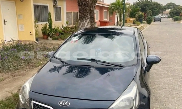 Comprar Usado Kia rio Preto Carro em Camacupa em Bie Comprar Usado Kia rio Preto Carro em Camacupa em Bie