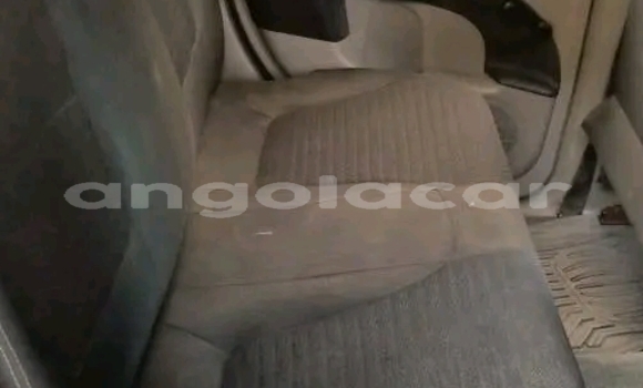 Comprar Usado Mitsubishi L200 Branco Carro em Huambo em Huambo Comprar Usado Mitsubishi L200 Branco Carro em Huambo em Huambo