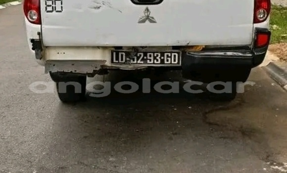 Comprar Usado Mitsubishi L200 Branco Carro em Huambo em Huambo Comprar Usado Mitsubishi L200 Branco Carro em Huambo em Huambo