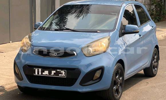 Comprar Usado Kia Picanto Azul Carro em Caconda em Huila Comprar Usado Kia Picanto Azul Carro em Caconda em Huila