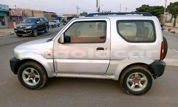 Comprar Usado Suzuki Jimny Outro Carro em Camacupa em Bie Comprar Usado Suzuki Jimny Outro Carro em Camacupa em Bie