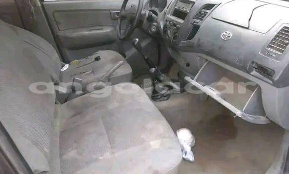 Comprar Usado Toyota Hilux Preto Carro em Caconda em Huila Comprar Usado Toyota Hilux Preto Carro em Caconda em Huila