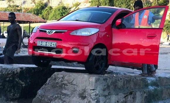Comprar Usado Hyundai i10 Vermelho Carro em Camabatela em Uige Comprar Usado Hyundai i10 Vermelho Carro em Camabatela em Uige