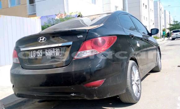 Comprar Usado Hyundai Accent Preto Carro em Caconda em Huila Comprar Usado Hyundai Accent Preto Carro em Caconda em Huila