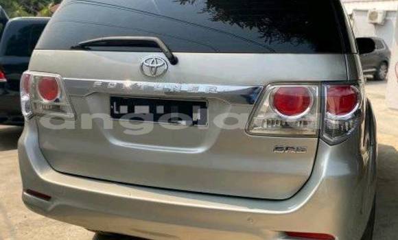 Comprar Usado Toyota Fortuner Outro Carro em Caluquembe em Huila Comprar Usado Toyota Fortuner Outro Carro em Caluquembe em Huila