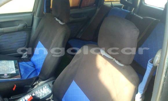 Comprar Usado Toyota RAV4 Azul Carro em Cabinda em Cabinda Comprar Usado Toyota RAV4 Azul Carro em Cabinda em Cabinda