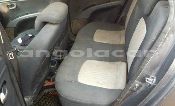 Comprar Usado Hyundai i10 Outro Carro em Caconda em Huila Comprar Usado Hyundai i10 Outro Carro em Caconda em Huila