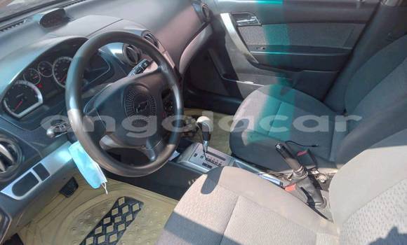 Comprar Usado Chevrolet Aveo Vermelho Carro em Caluquembe em Huila Comprar Usado Chevrolet Aveo Vermelho Carro em Caluquembe em Huila