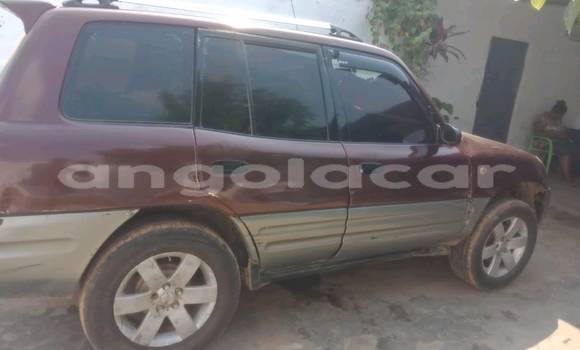 Comprar Usado Toyota RAV4 Outro Carro em Caluquembe em Huila Comprar Usado Toyota RAV4 Outro Carro em Caluquembe em Huila