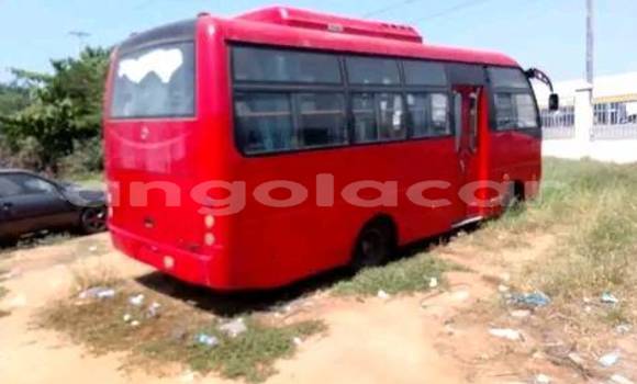 Medium with watermark daf cf huila caconda 36580