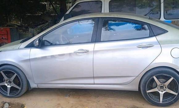 Comprar Usado Hyundai Accent Outro Carro em Camabatela em Uige Comprar Usado Hyundai Accent Outro Carro em Camabatela em Uige
