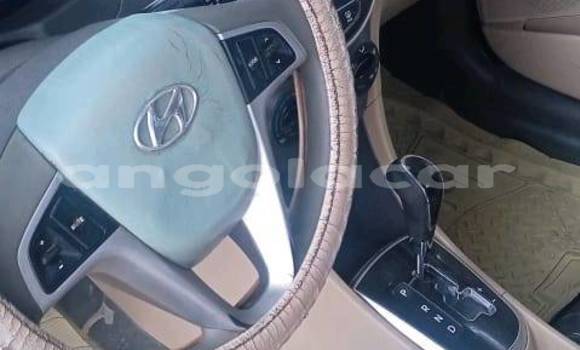 Comprar Usado Hyundai Accent Outro Carro em Camabatela em Uige Comprar Usado Hyundai Accent Outro Carro em Camabatela em Uige