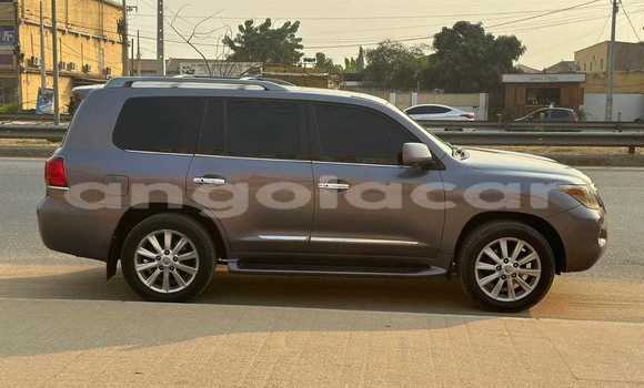 Comprar Usado Lexus LX 570 Outro Carro em Caconda em Huila Comprar Usado Lexus LX 570 Outro Carro em Caconda em Huila
