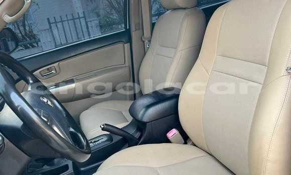 Comprar Usado Toyota Fortuner Branco Carro em Caconda em Huila Comprar Usado Toyota Fortuner Branco Carro em Caconda em Huila