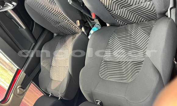 Comprar Usado Suzuki Swift Vermelho Carro em Caluquembe em Huila Comprar Usado Suzuki Swift Vermelho Carro em Caluquembe em Huila