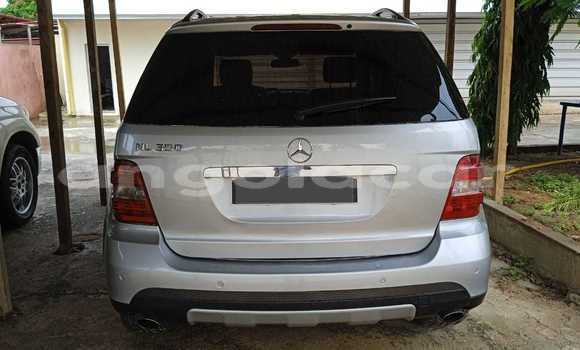 Comprar Usado Mercedes-Benz ML–Class Outro Carro em Camabatela em Uige Comprar Usado Mercedes-Benz ML–Class Outro Carro em Camabatela em Uige