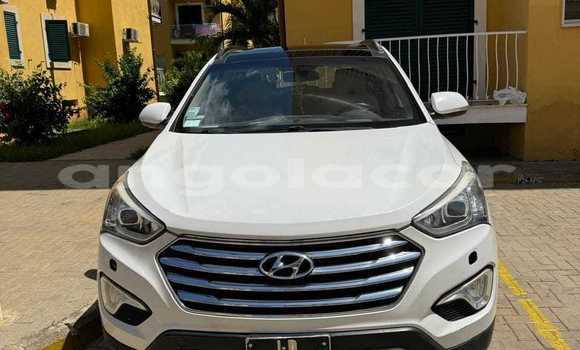 Buy Used Hyundai Santa Fe White Car in Caconda in Huila Buy Used Hyundai Santa Fe White Car in Caconda in Huila