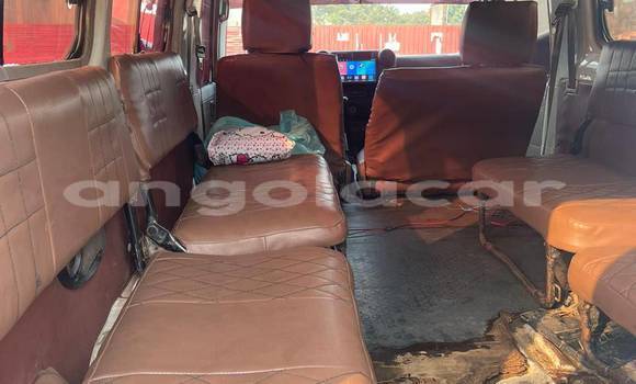 Acheter Occasion Voiture Toyota Land Cruiser Blanc à Caluquembe, Huila Acheter Occasion Voiture Toyota Land Cruiser Blanc à Caluquembe, Huila