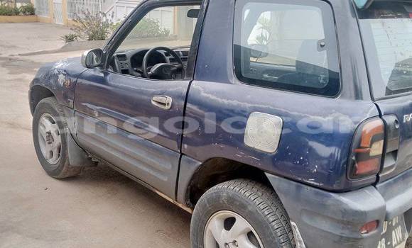 Acheter Occasion Voiture Toyota RAV4 Noir à Caconda, Huila Acheter Occasion Voiture Toyota RAV4 Noir à Caconda, Huila