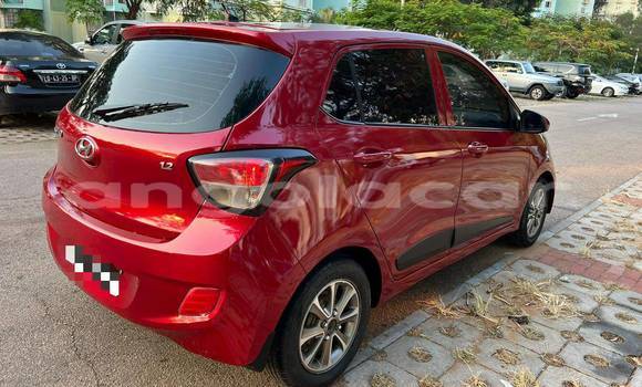 Acheter Occasion Voiture Hyundai i10 Rouge à Camabatela, Uige Acheter Occasion Voiture Hyundai i10 Rouge à Camabatela, Uige