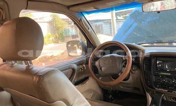 Acheter Occasion Voiture Toyota Land Cruiser Autre à Caluquembe, Huila Acheter Occasion Voiture Toyota Land Cruiser Autre à Caluquembe, Huila