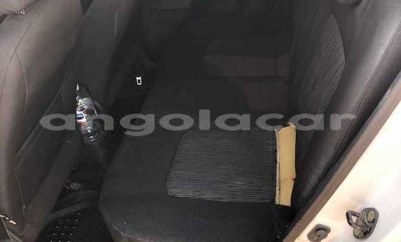 Acheter Occasion Voiture Mitsubishi L200 Blanc à Caconda, Huila Acheter Occasion Voiture Mitsubishi L200 Blanc à Caconda, Huila