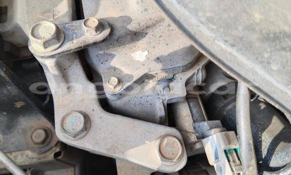 Acheter Occasion Voiture Nissan Sunny Blanc à Caluquembe, Huila Acheter Occasion Voiture Nissan Sunny Blanc à Caluquembe, Huila