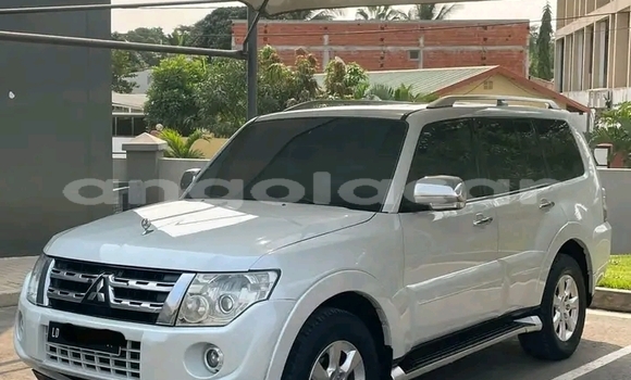 Acheter Occasion Voiture Mitsubishi Pajero Gris à Luanda, Province de Luanda Acheter Occasion Voiture Mitsubishi Pajero Gris à Luanda, Province de Luanda