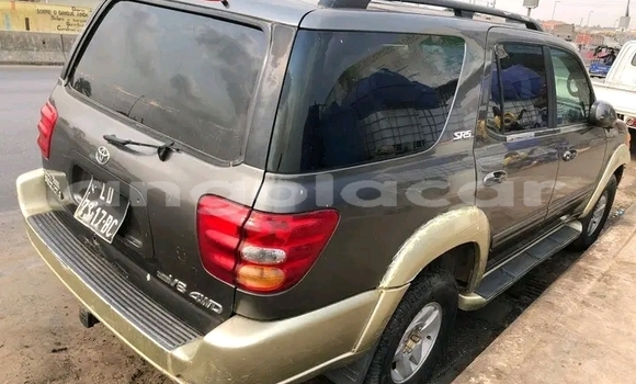 Comprar Usado Toyota Scepter Preto Carro em Camacupa em Bie Comprar Usado Toyota Scepter Preto Carro em Camacupa em Bie